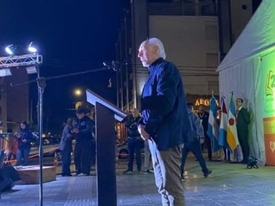 Rafael Oteriño: “Estar en una feria del libro se siente como estar en el hogar”