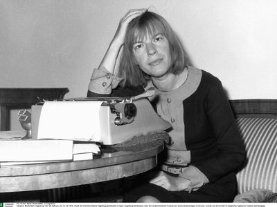Ingeborg Bachmann: la palabra como territorio del dolor y la resistencia