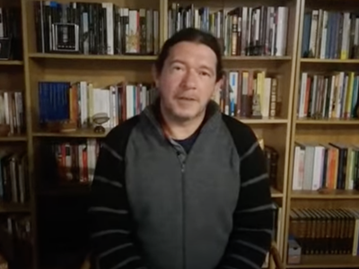 Alejandro Frias habla de su novela "Los mataperros"