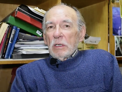 Aldo Parfeniuk y su libro "Ecopoesía"