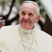 Bergoglio, entre las sombras y la intemperie