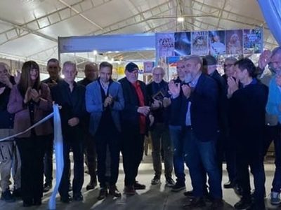 Con una concurrida asistencia, inició la segunda edición de la Feria Internacional del Libro de Vill