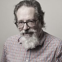 El hombre que escribía hacia adelante